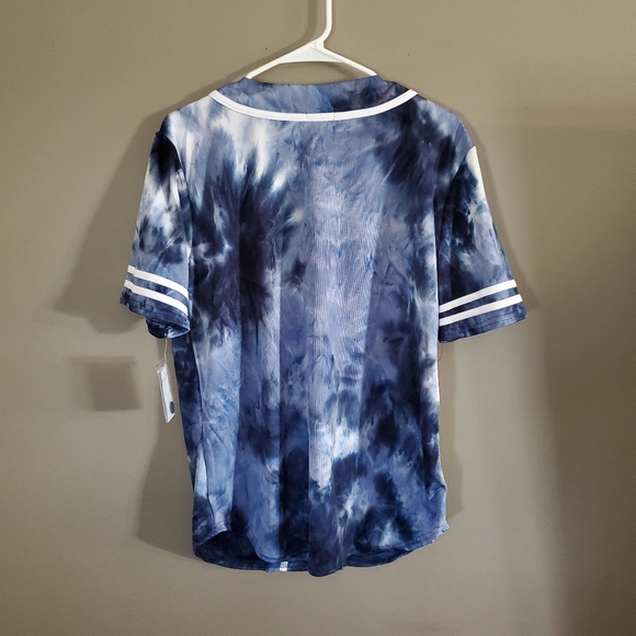 Love Button Down - Picture 2 of 2